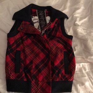 Lamb plaid vest - Size medium